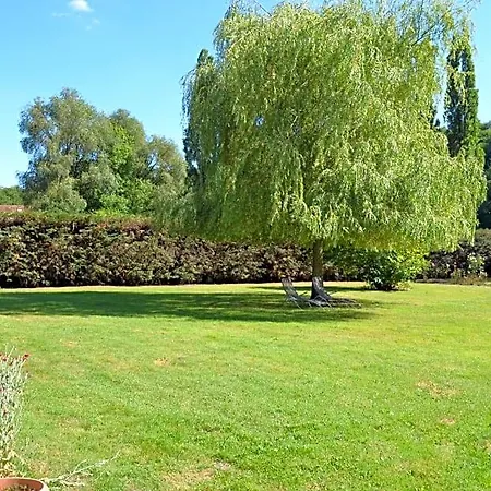 L'escale Des 2 Eaux 3* Mortagne-sur-Sevre