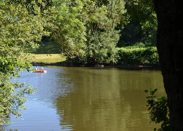 L'escale Des 2 Eaux Bed & Breakfast 3*