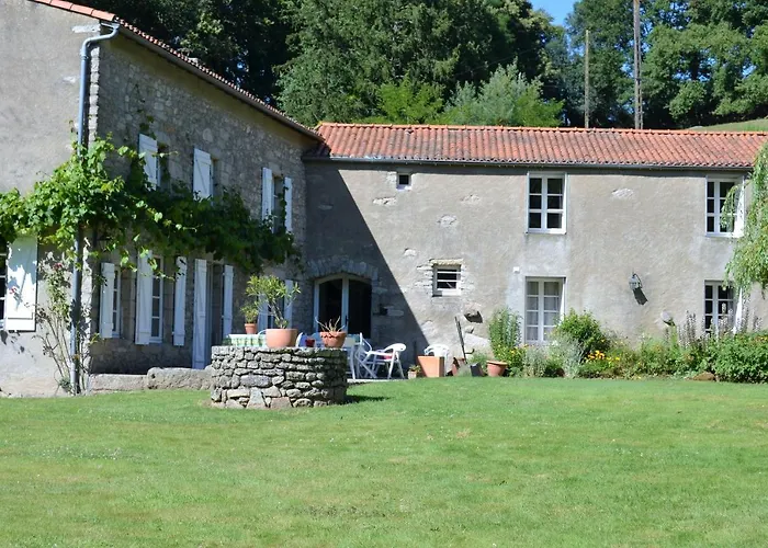 Bed & Breakfast L'escale Des 2 Eaux Mortagne-sur-Sevre